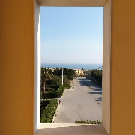 Ciuri Ciuri וילה *